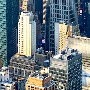 Meet your Posher, Laurie